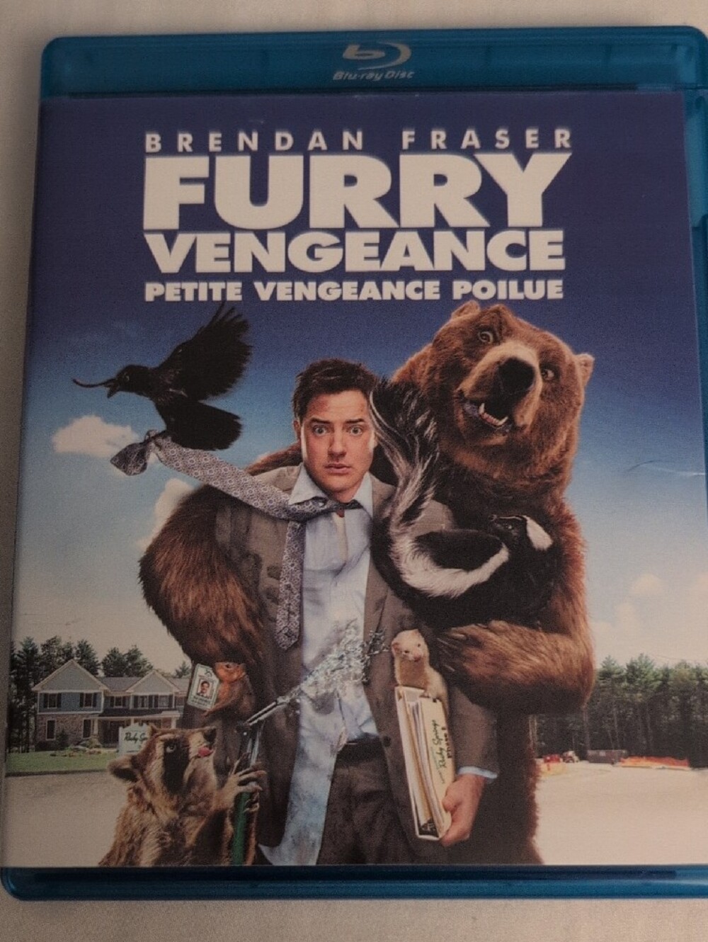 Furry Vengeance Blu-ray (Brendan Fraser) - Petite Vengeance Poilue Blu-ray - Picture 5 of 5